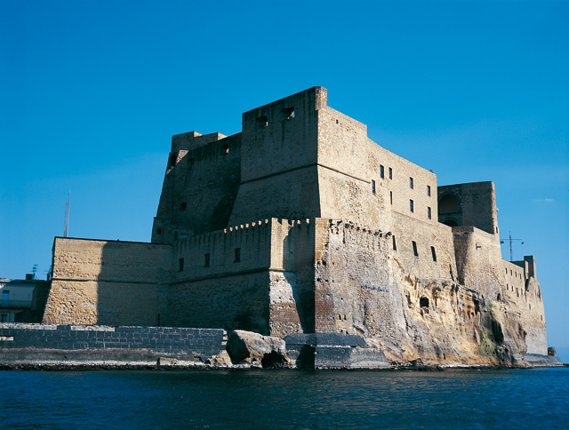 Castel dell'ovo